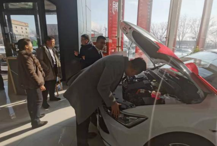 迎賓汽車公司走訪新能源車企，尋求合作發(fā)展新模式