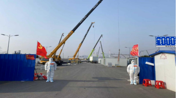 防疫接力，勇戰(zhàn)疫情——鞍勤、溫泉集團全力保障健康驛站項目建設(shè)